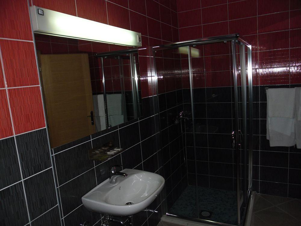 Bm Hotel SJJ